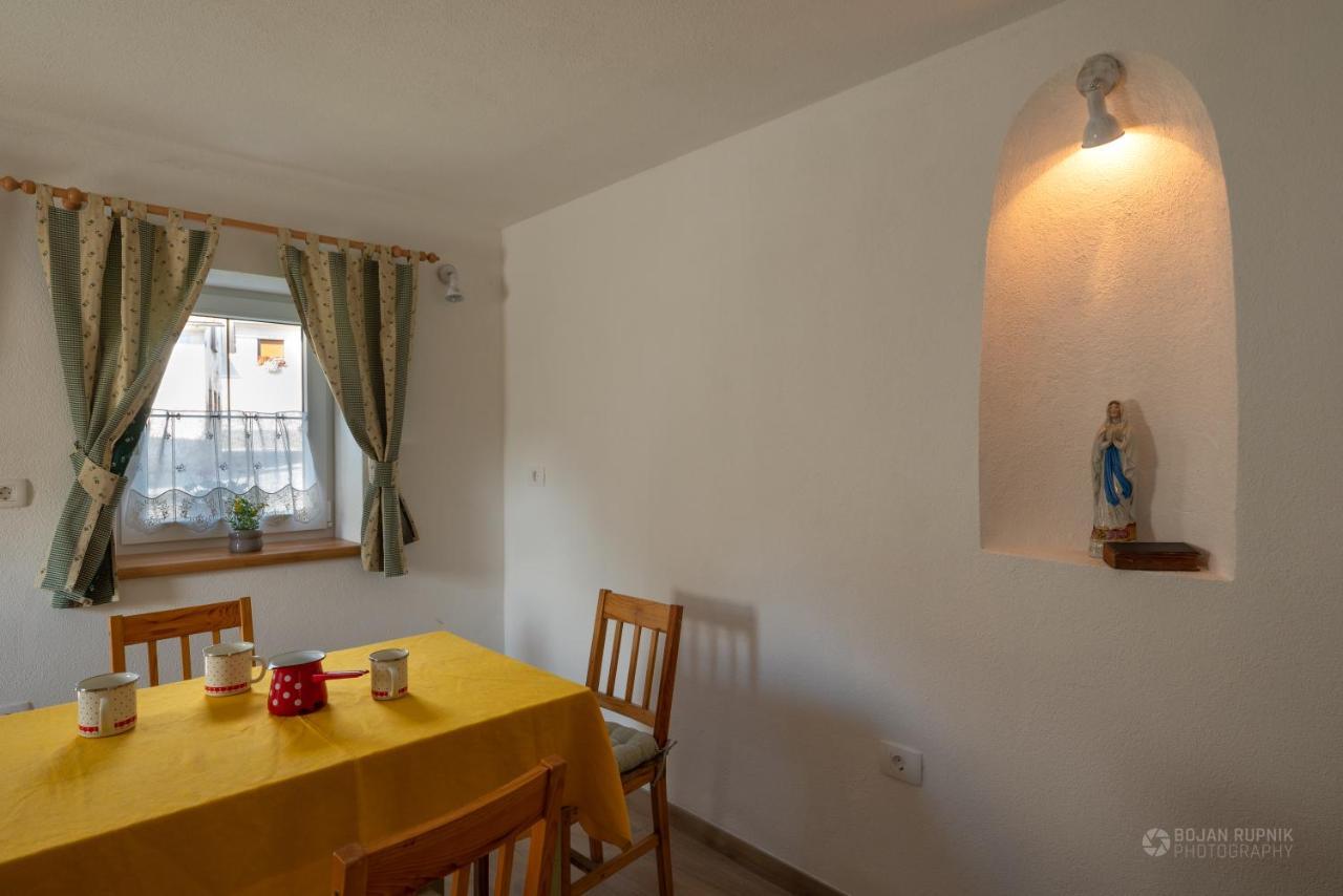 Cherry House - Cosy House - Ideal For Bear Watching, In The Neighborhood Of The Medieval Sneznik Castle Stari Trg pri Lozu Экстерьер фото